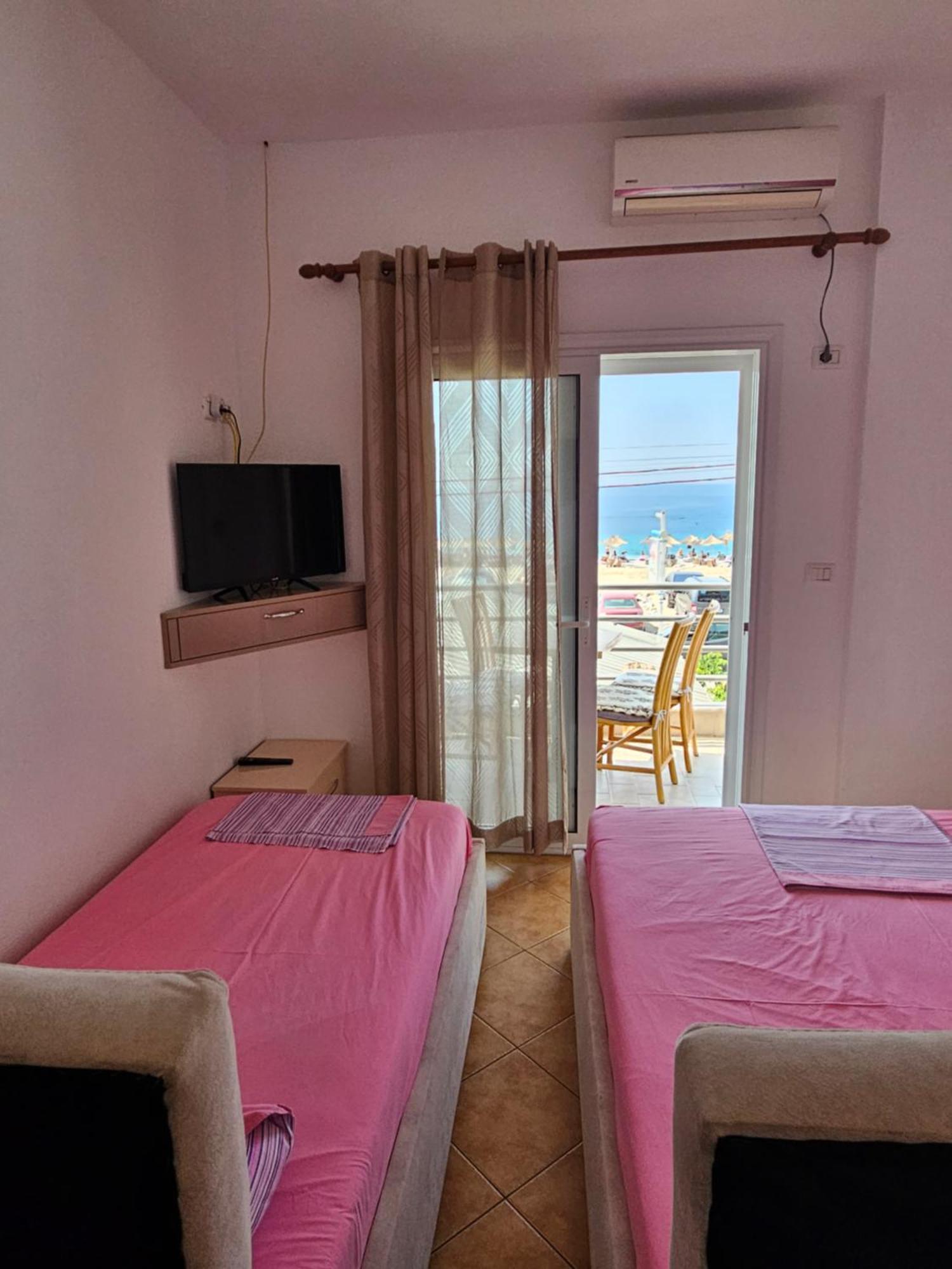 Wave N' Sea Apartments Himare Camera foto